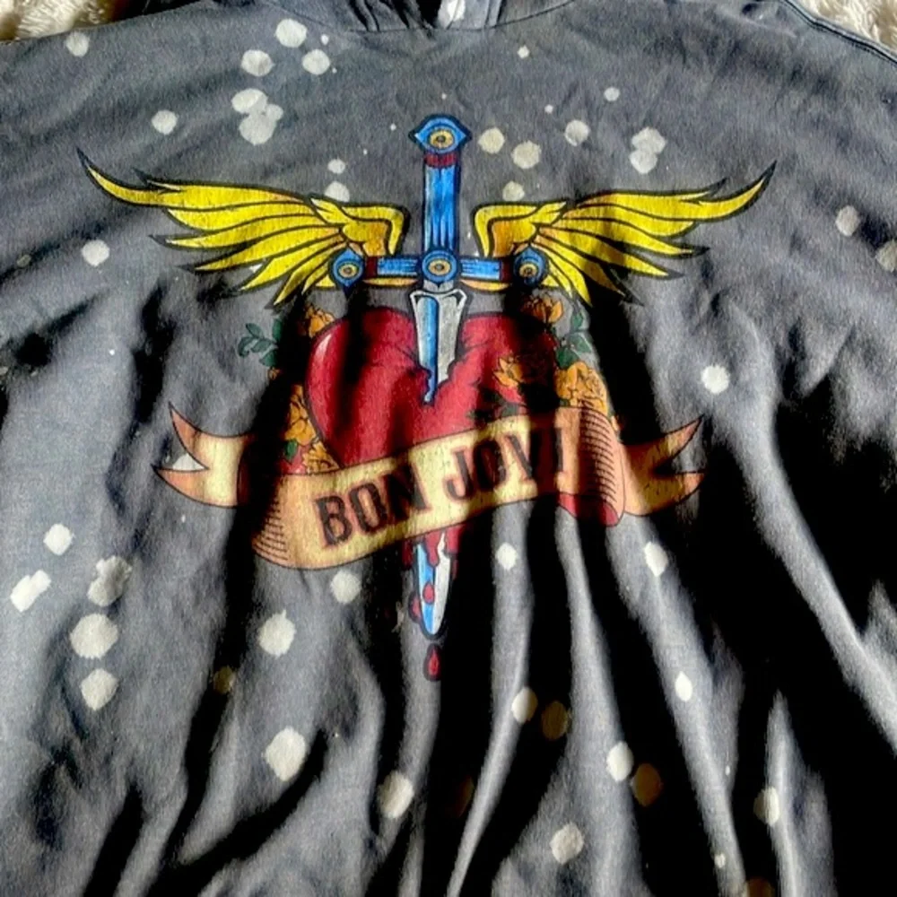 Bon Jovi‎ Band Hoodie - Picture 2 of 4